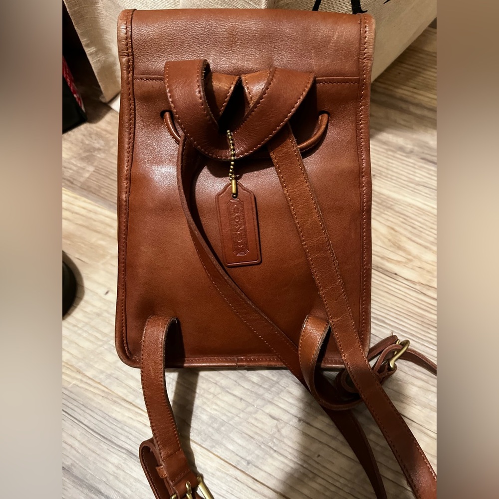 Coach backpack - Picture 2 of 3